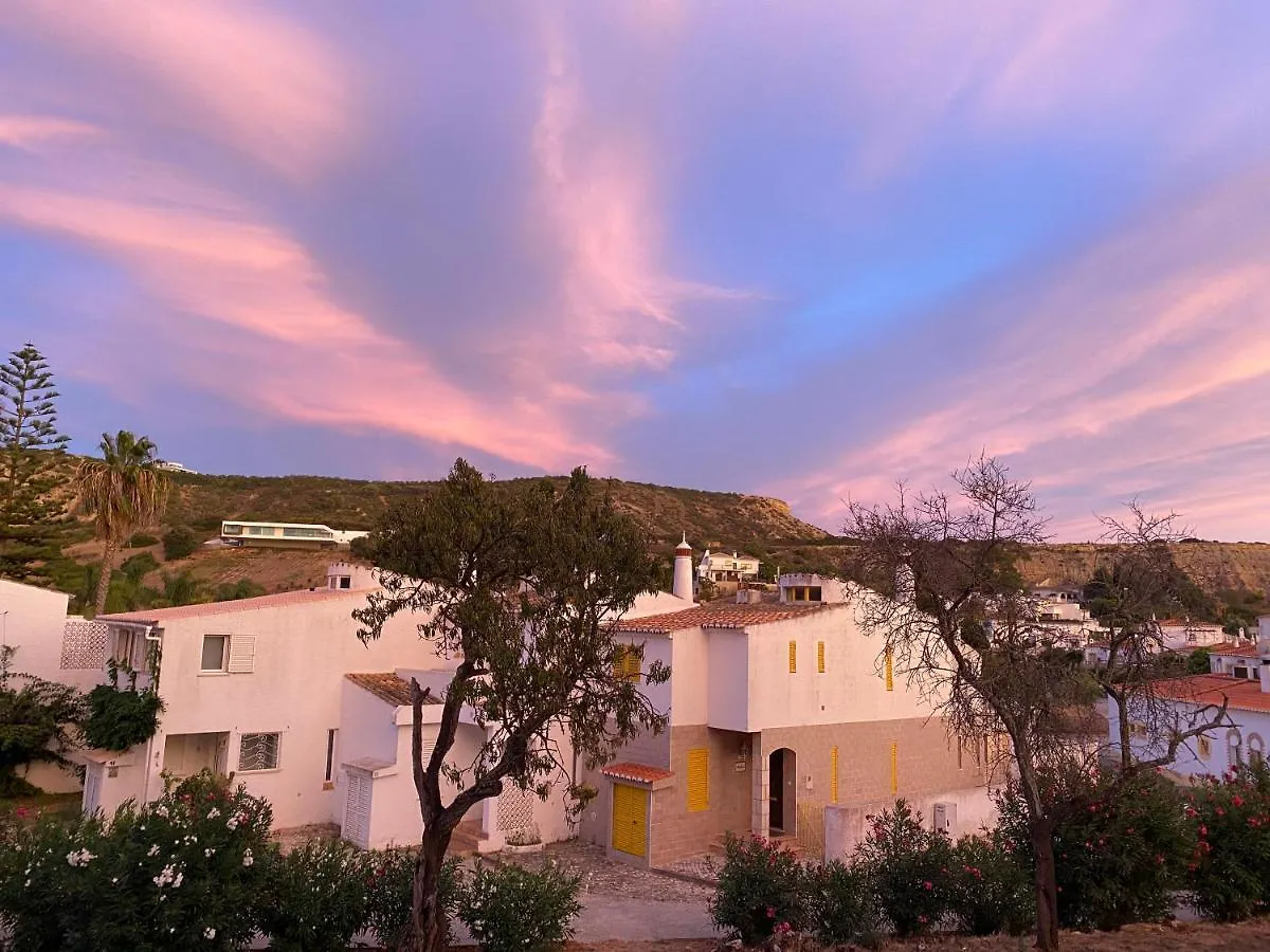 2 Bedroom Apartment - Praia Da Luz Portugal
